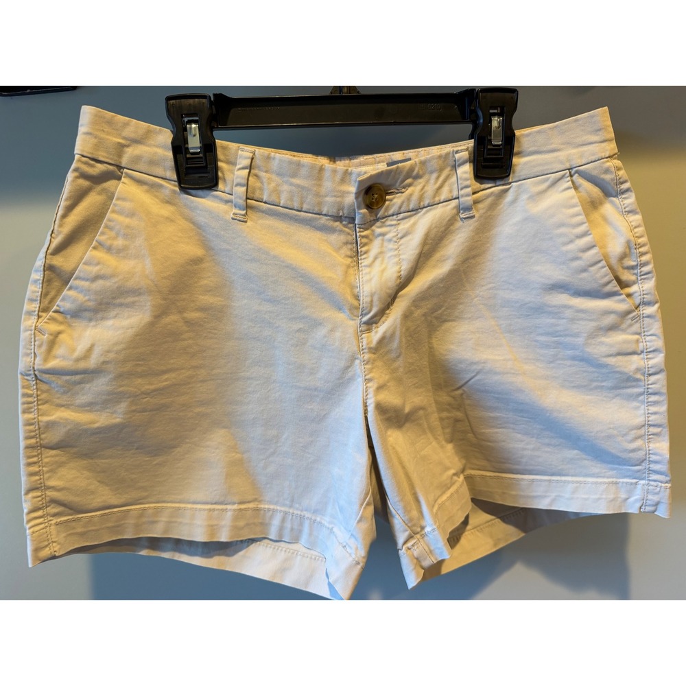 Old Navy Womens Tan Beige Everyday Khaki Chino Shorts Size 2 4.5 Inch Inseam